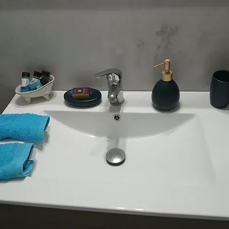 αγγελικη Apartment *